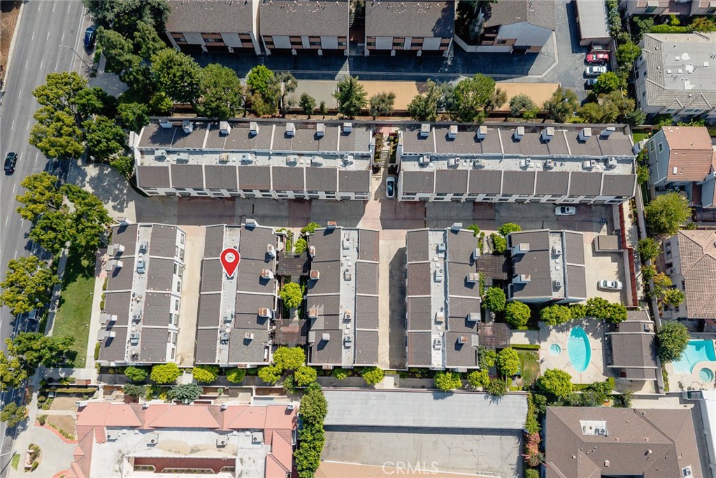 458 W Huntington Drive B