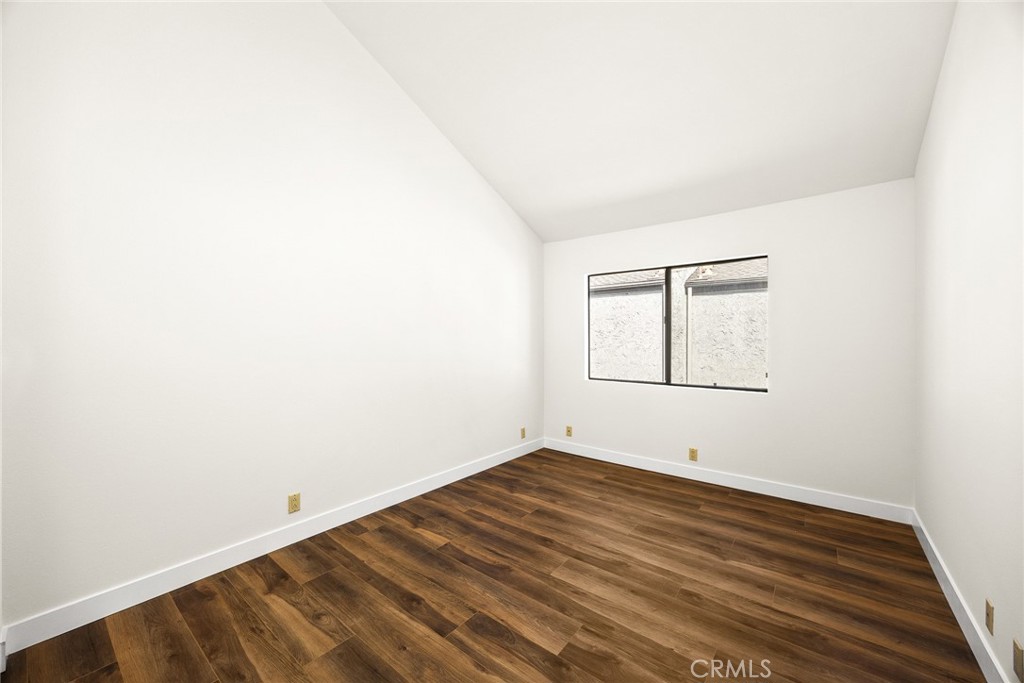 458 W Huntington Drive B