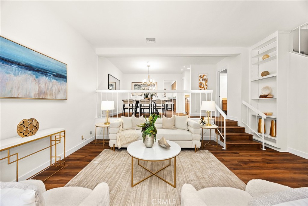 458 W Huntington Drive B