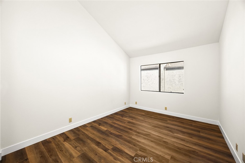 458 W Huntington Drive B