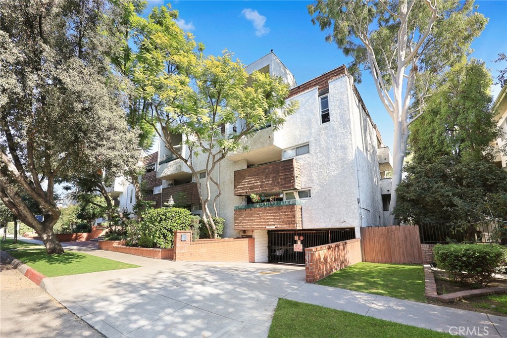 360 S Euclid Avenue S 219