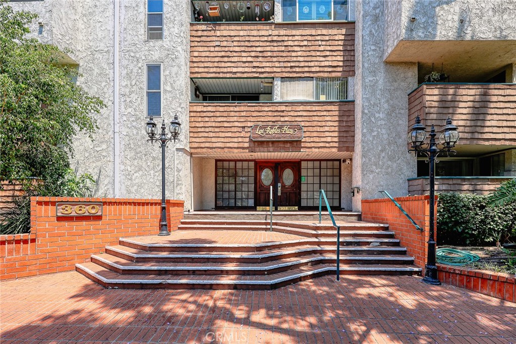 360 S Euclid Avenue S 219