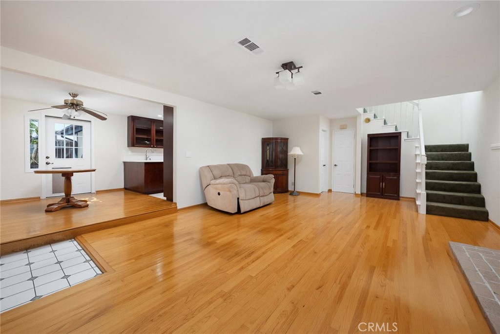 81 W Montecito Avenue