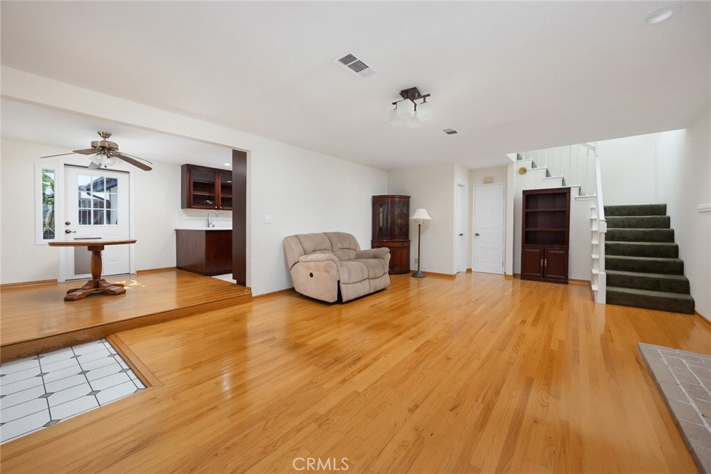 81 W Montecito Avenue