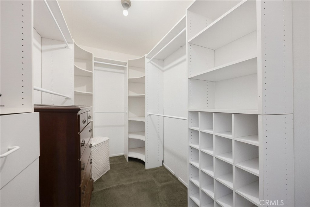 81 W Montecito Avenue