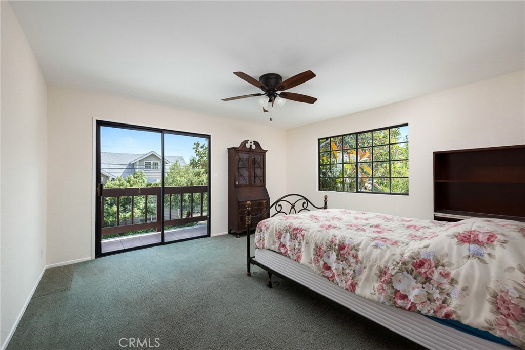 81 W Montecito Avenue