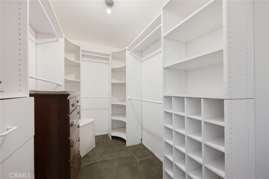 81 W Montecito Avenue