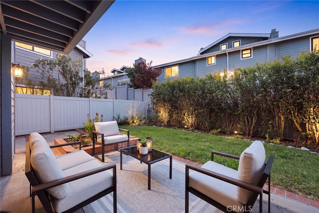 1518 Creekside Court A