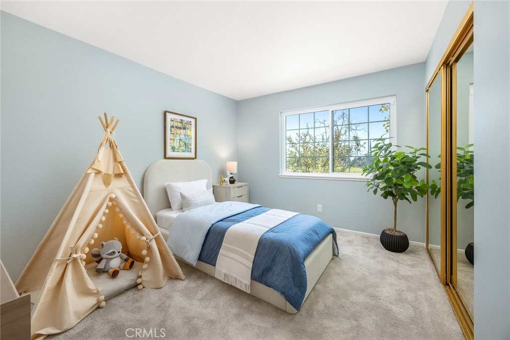 1518 Creekside Court A