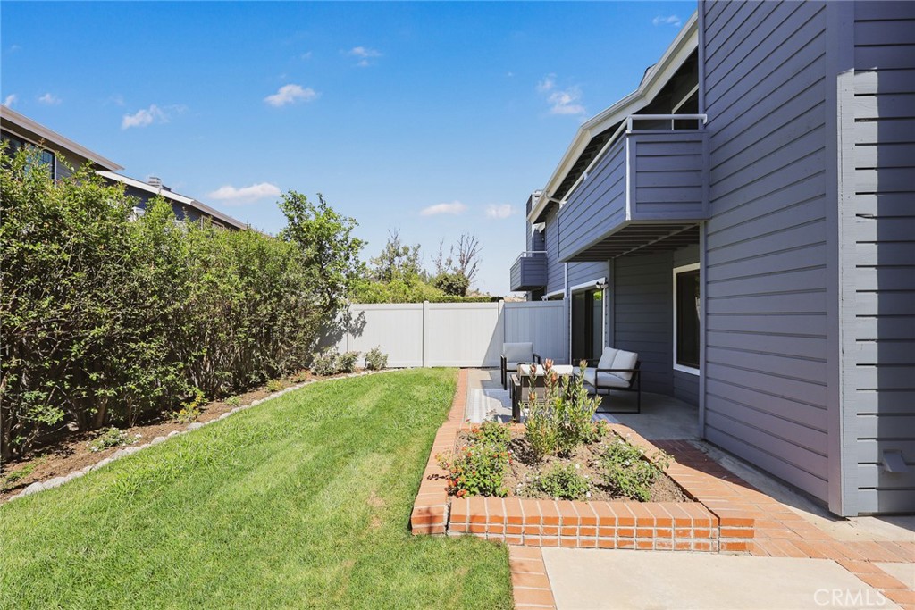 1518 Creekside Court A