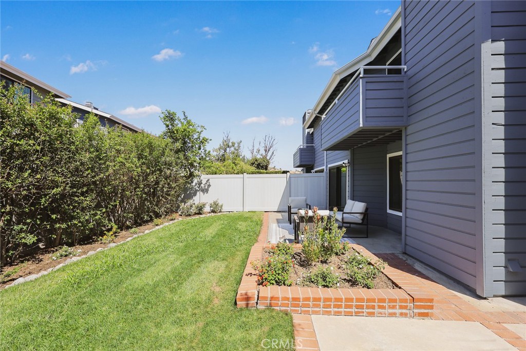1518 Creekside Court A