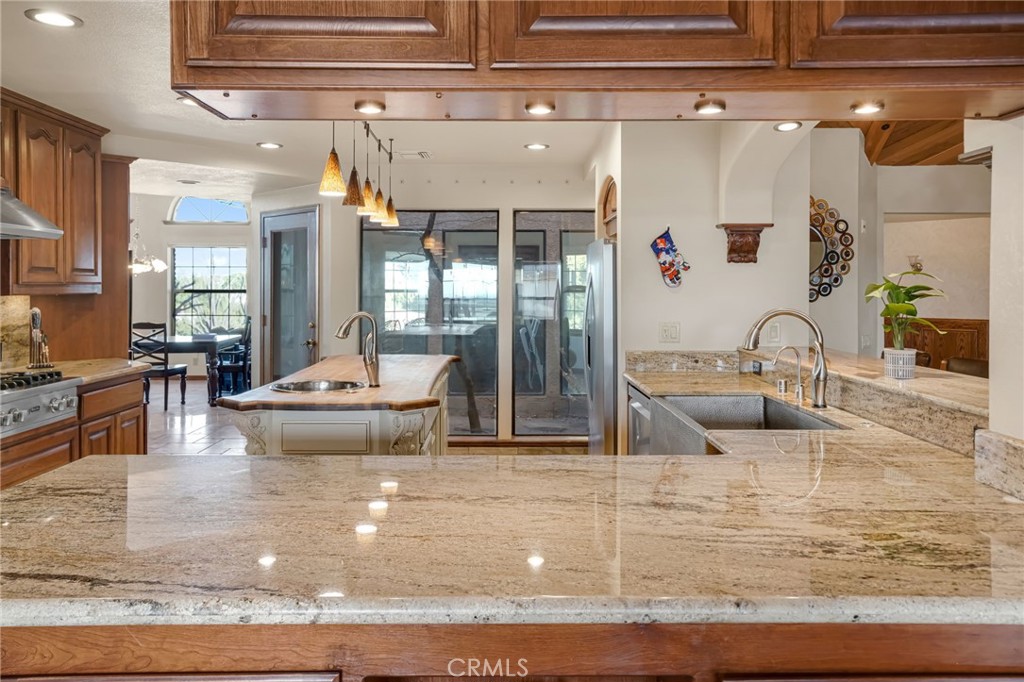 3249 Camino Hermanos