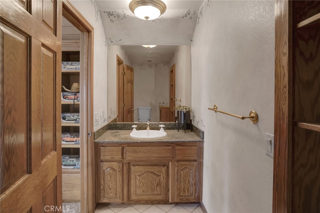 3249 Camino Hermanos