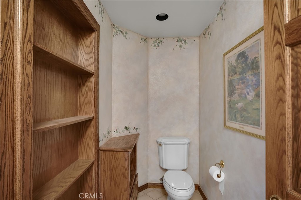 3249 Camino Hermanos