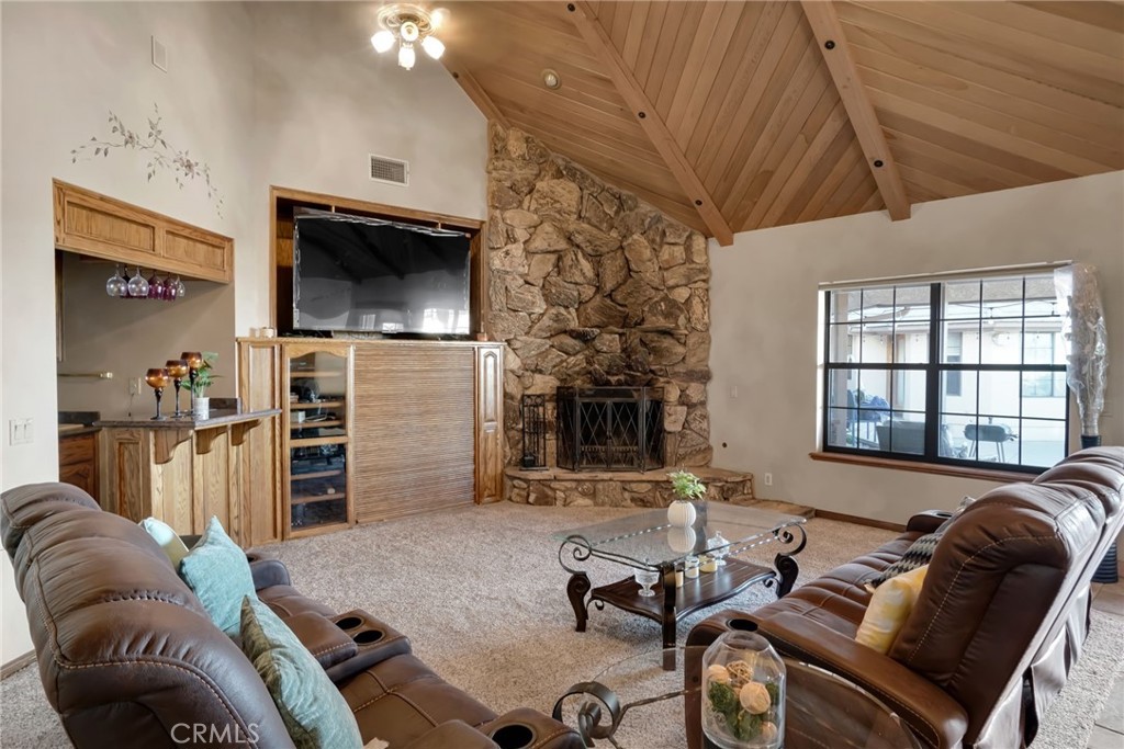 3249 Camino Hermanos