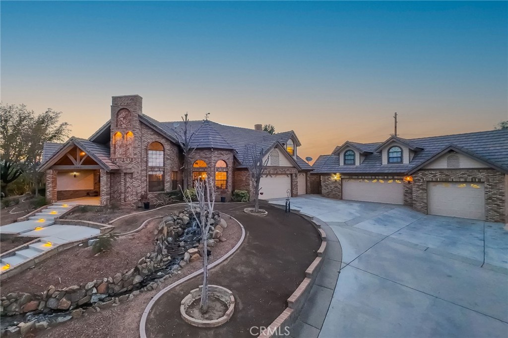 3249 Camino Hermanos