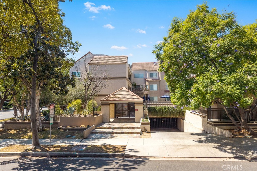 501 E Del Mar Boulevard 109