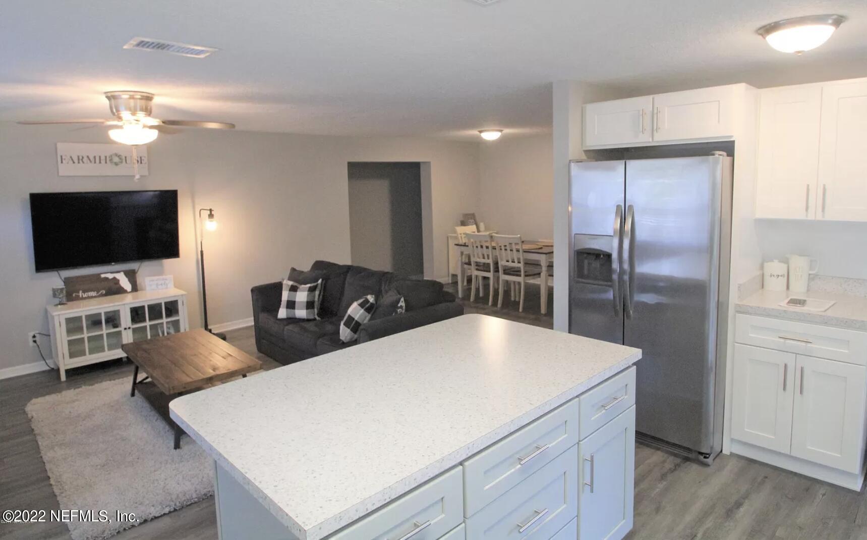 428 GANO AVE