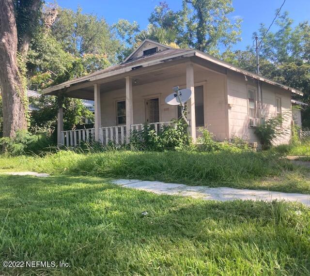 1443 DANCY Street
