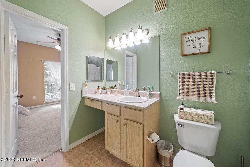 7800 POINT MEADOWS DR Unit: 1228