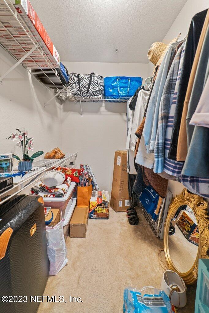 7800 POINT MEADOWS DR Unit: 1228