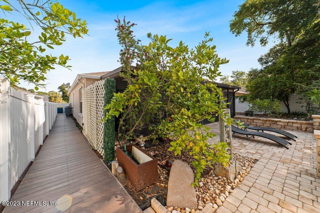 9128 HAMPTON COVE CT S