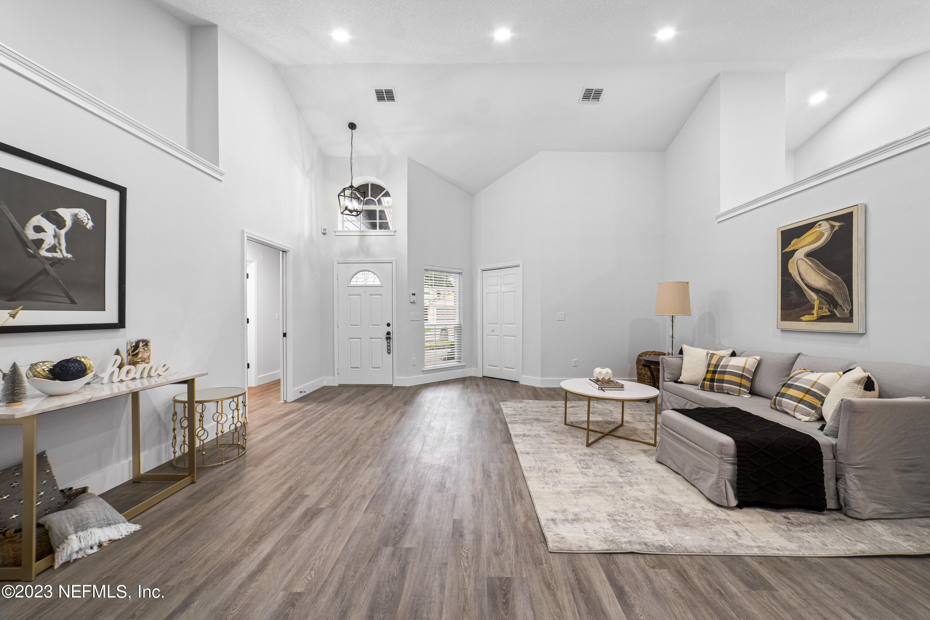 8829 NATURE VIEW LN W