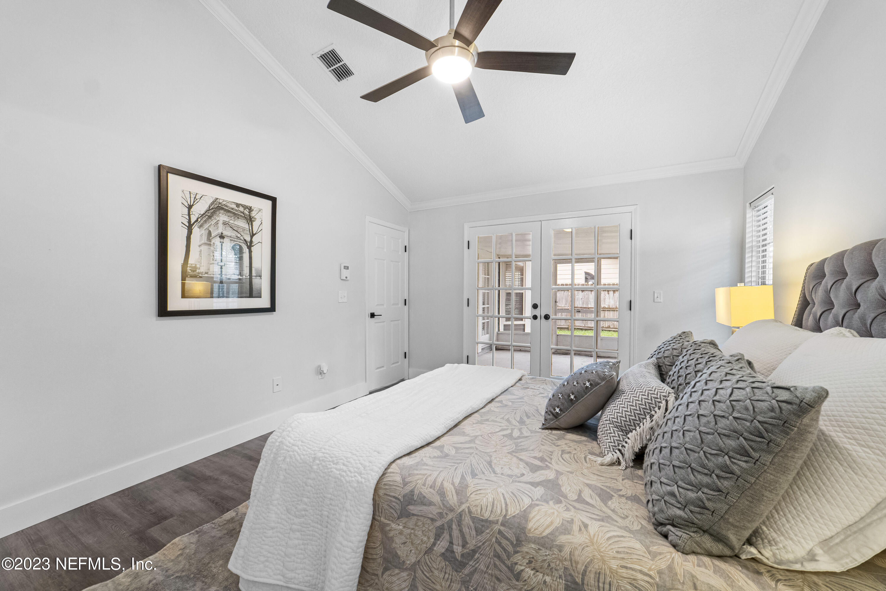 8829 NATURE VIEW LN W