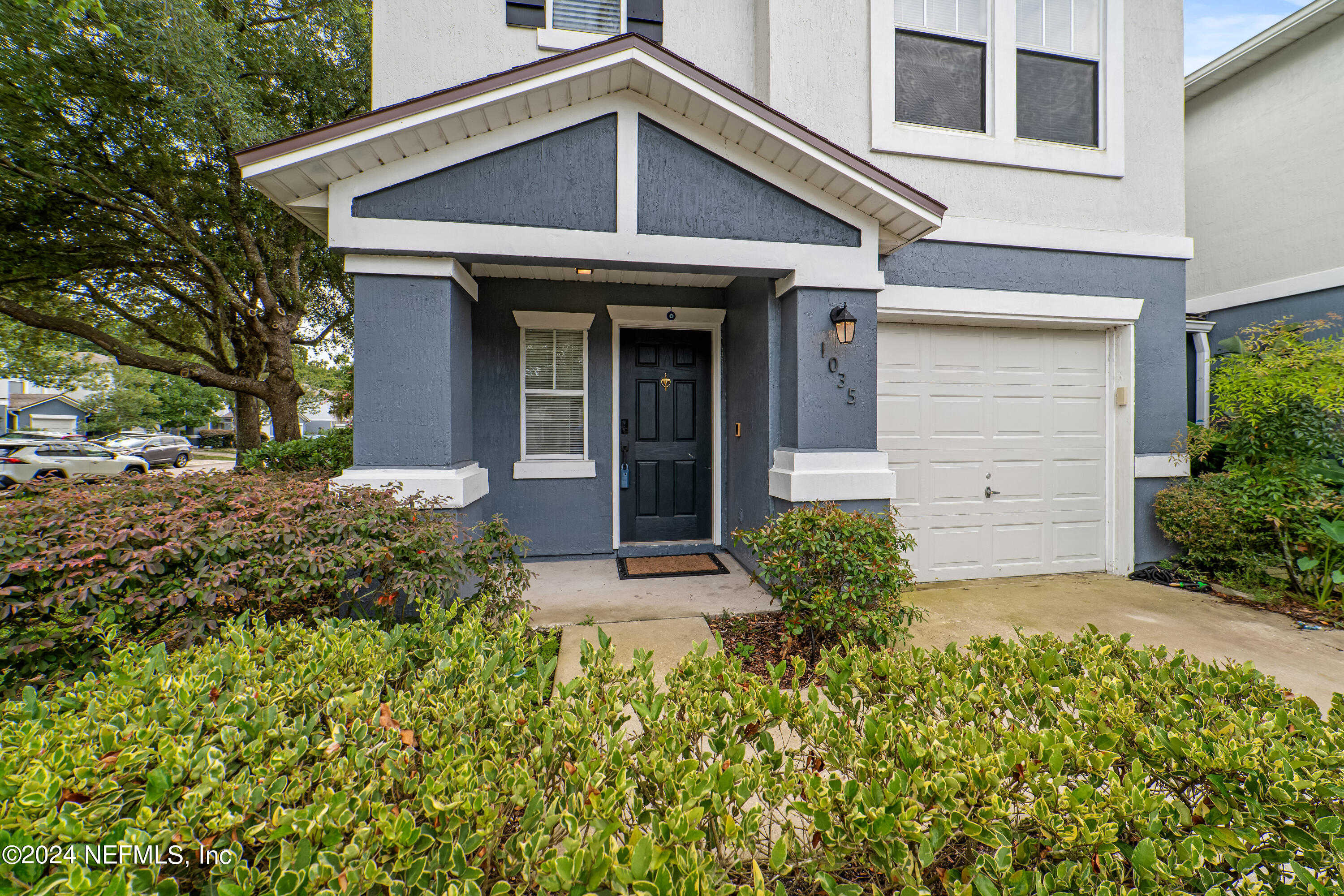 1035 N BLACK CHERRY Drive