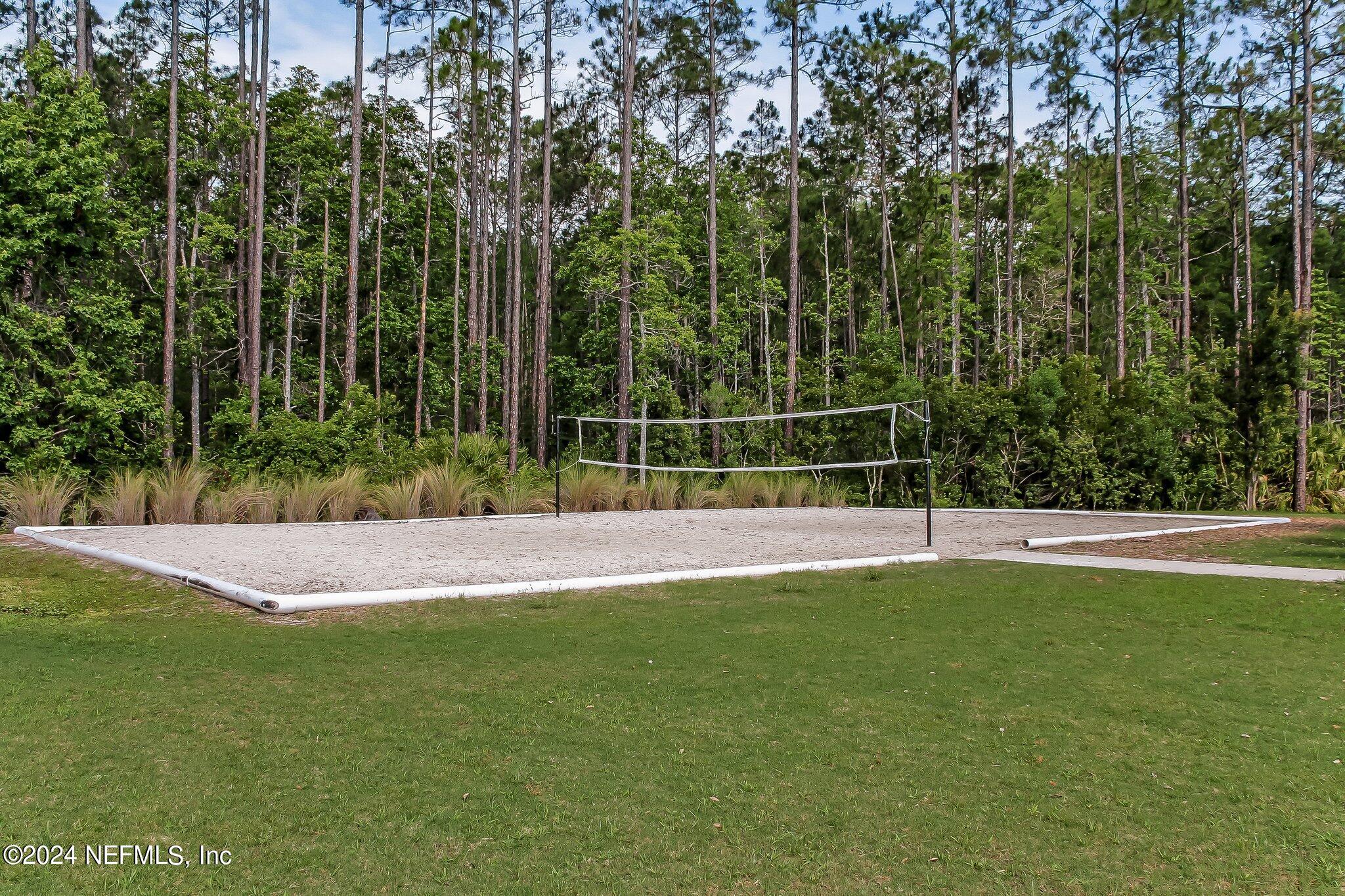 461 SERVIA Drive