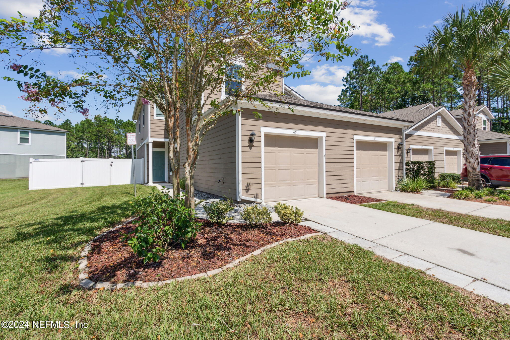 461 SERVIA Drive