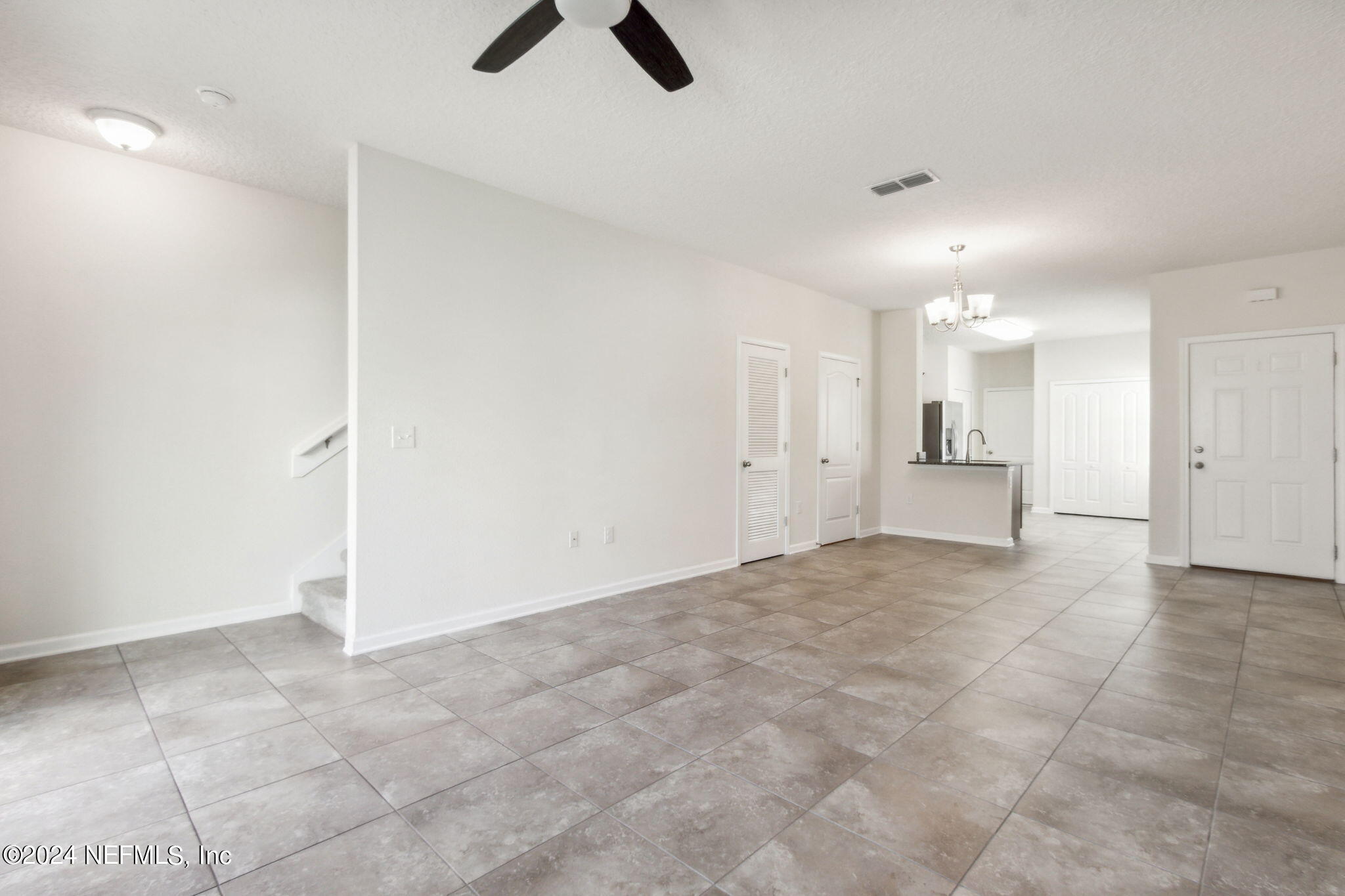 461 SERVIA Drive