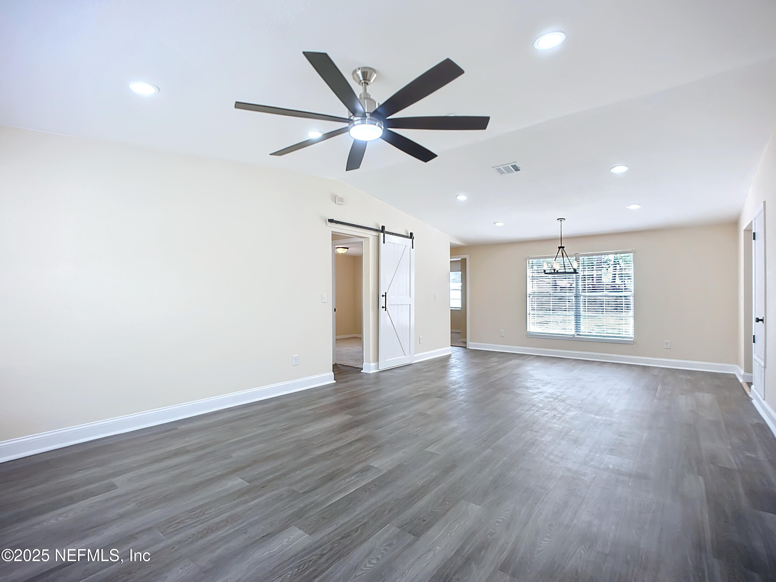 8140 JEANWOOD Drive