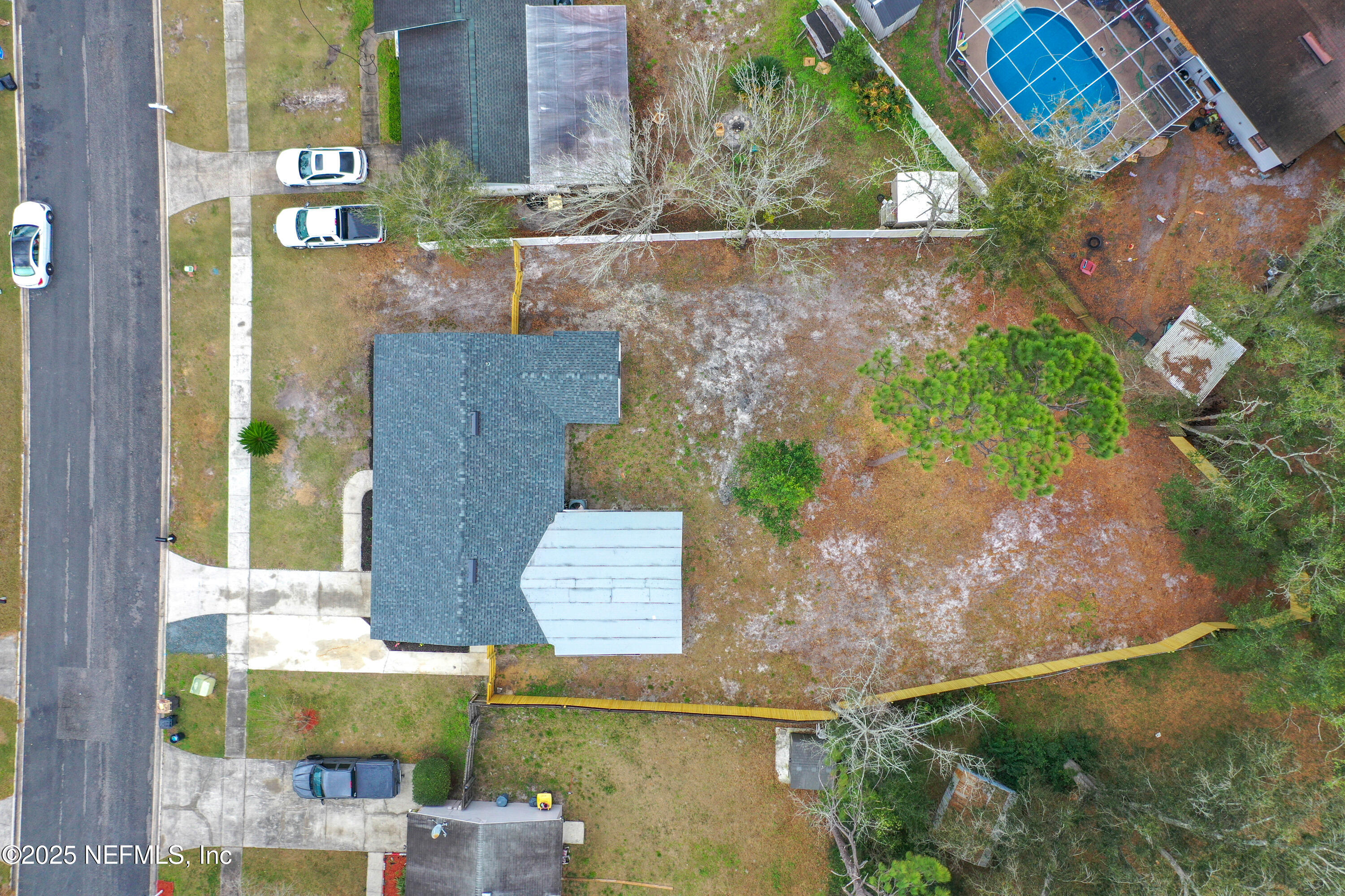8140 JEANWOOD Drive