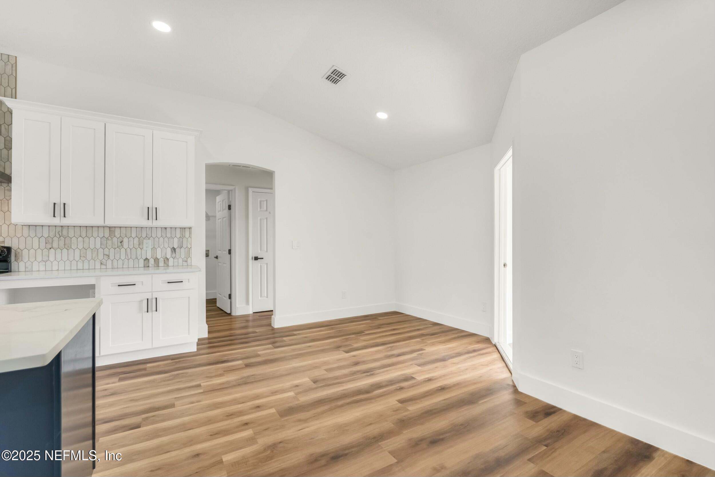 3246 AVALON Drive