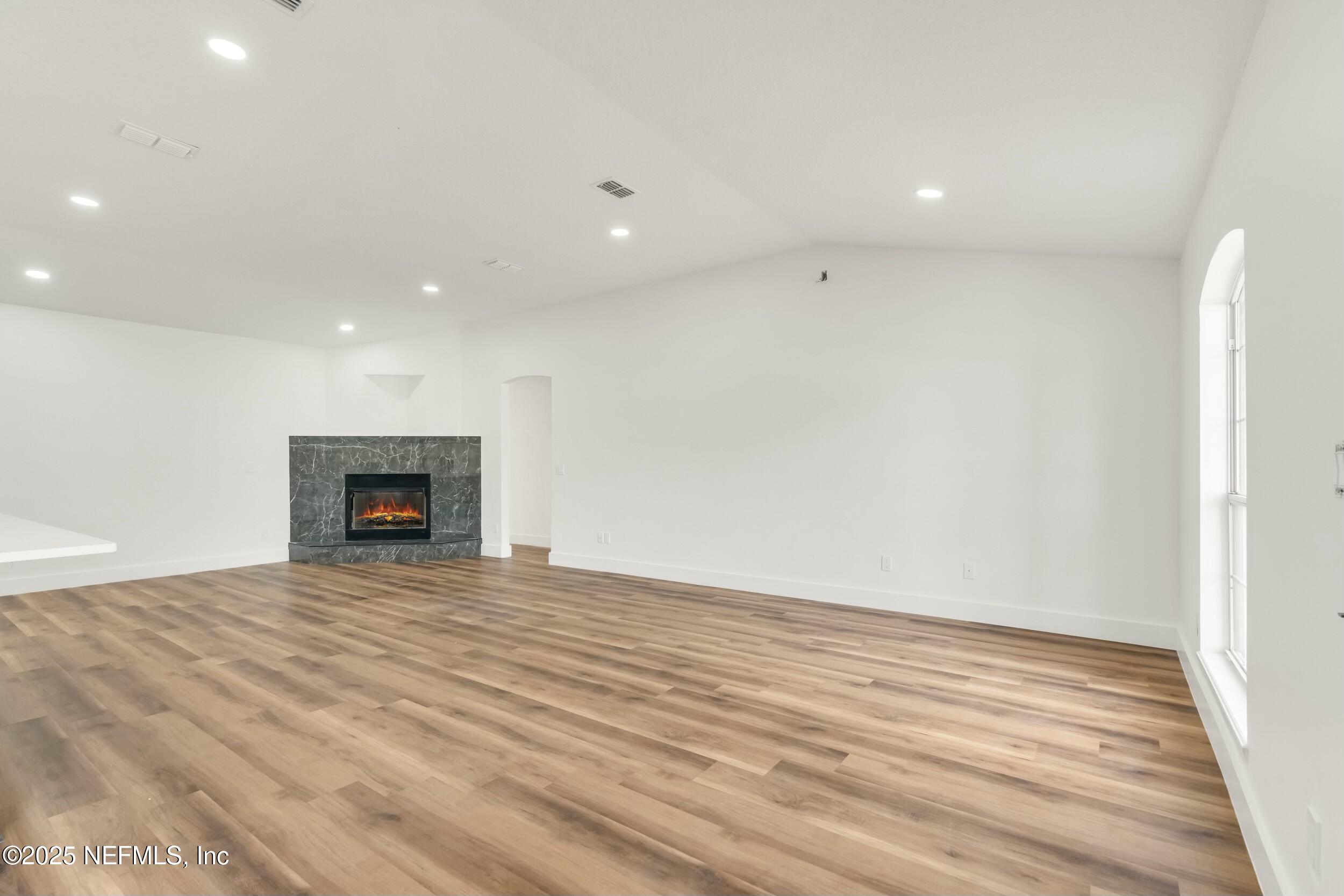 3246 AVALON Drive