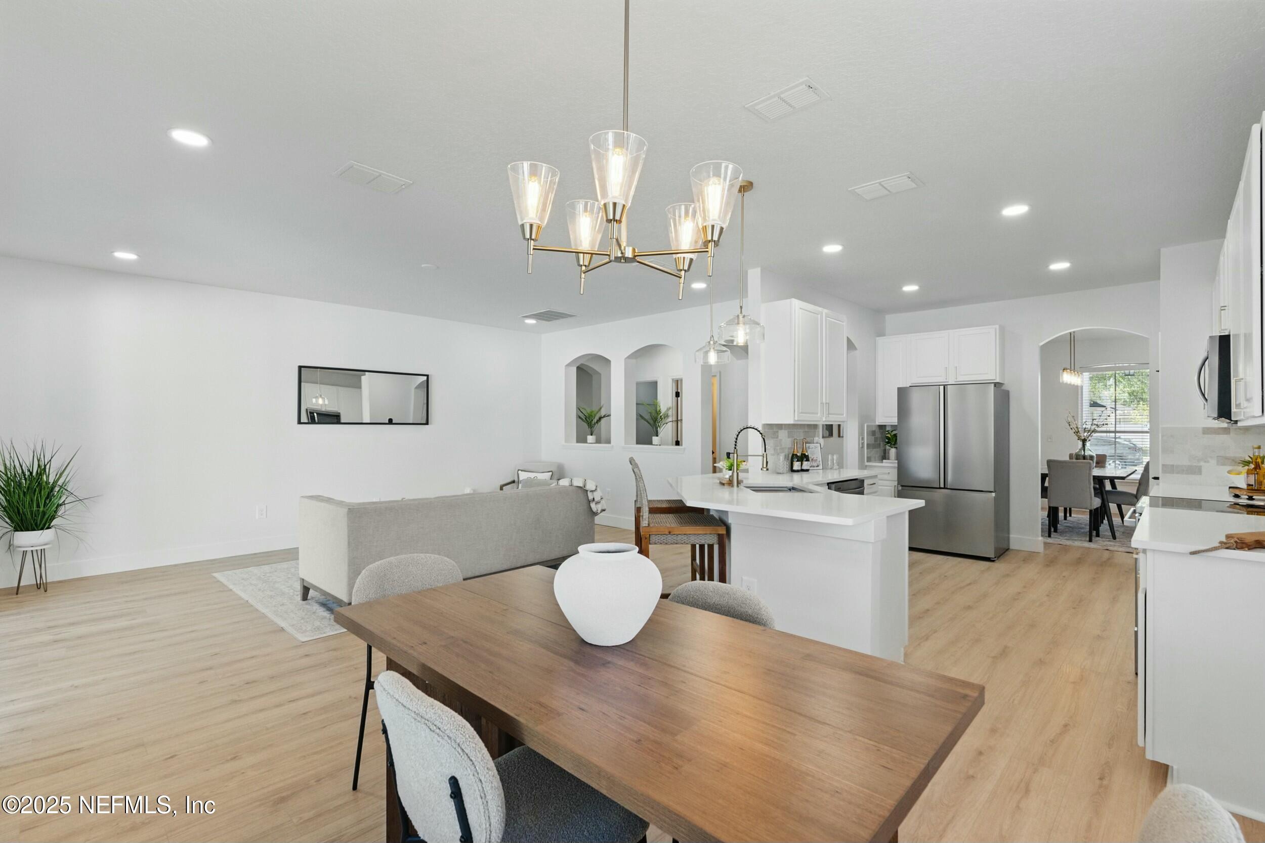 3852 WESTRIDGE Drive