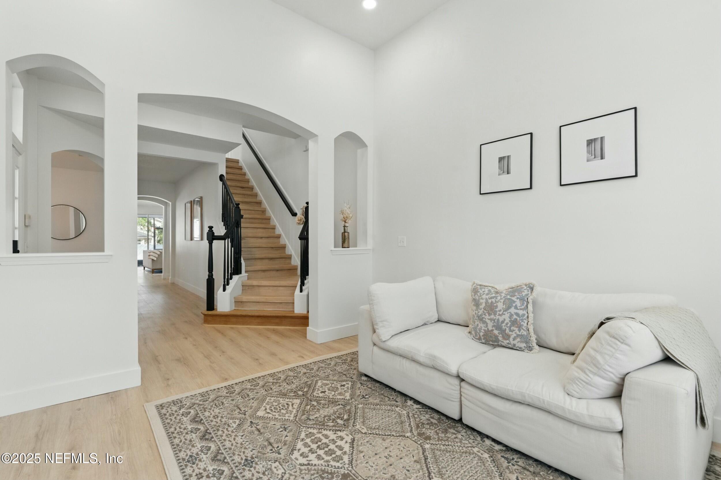 3852 WESTRIDGE Drive