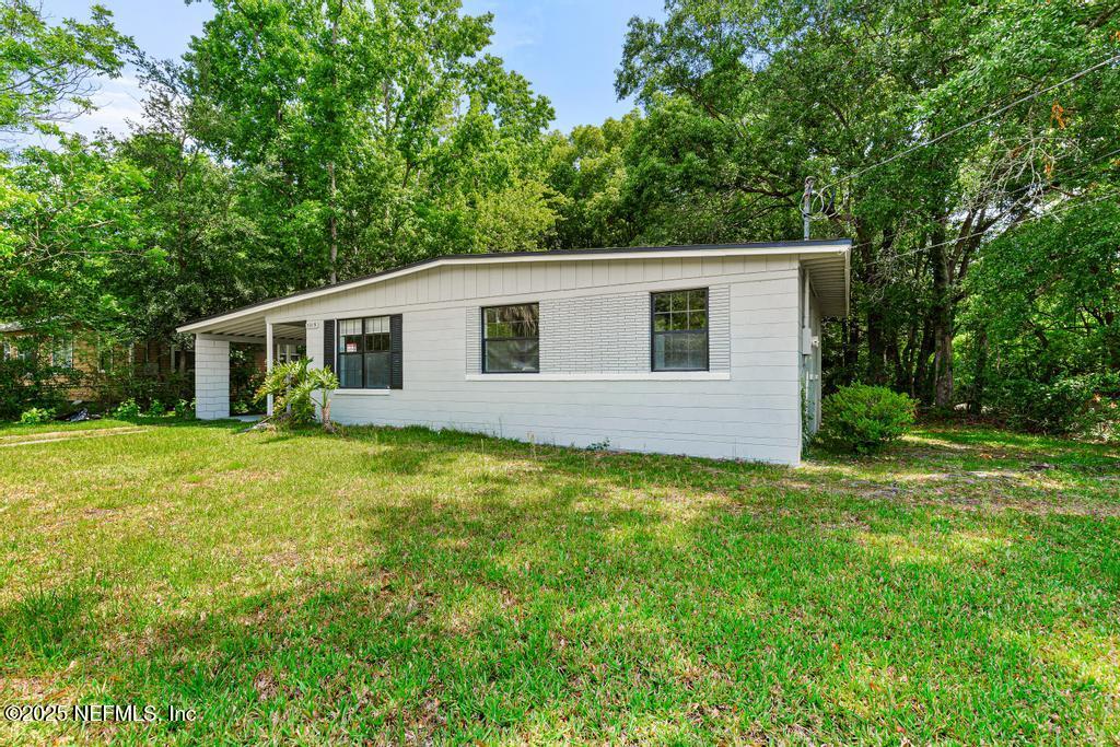 5319 BUNCHE Drive
