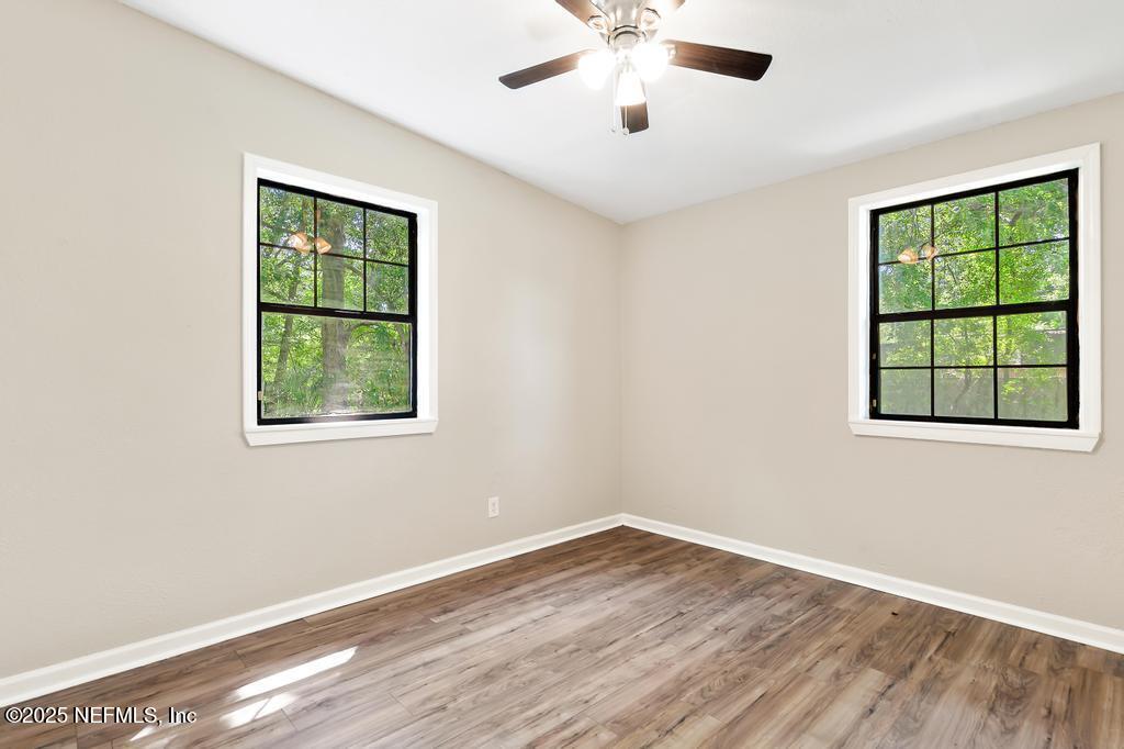 5319 BUNCHE Drive