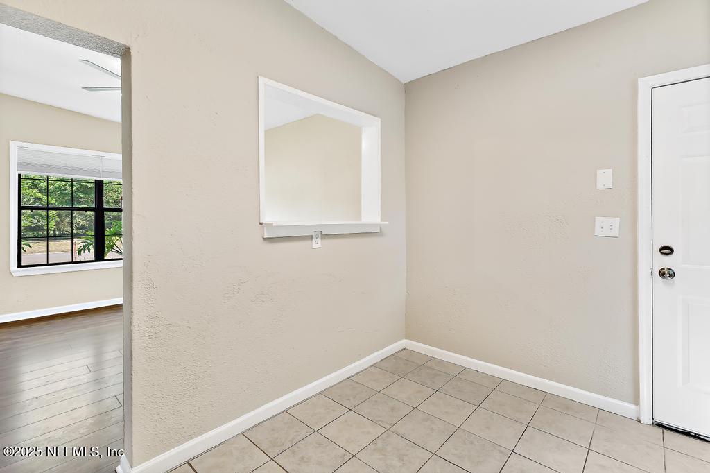 5319 BUNCHE Drive