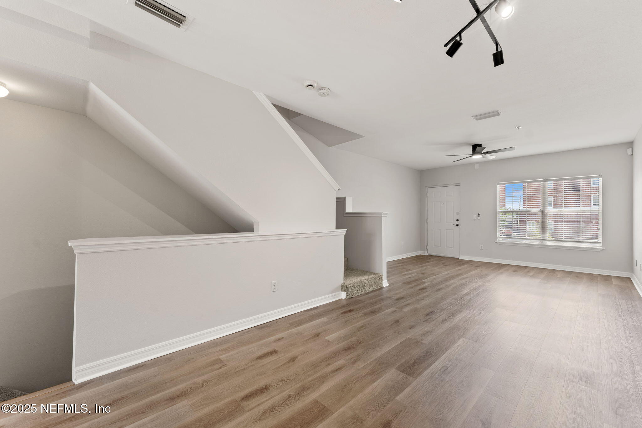 321 E CHURCH Street