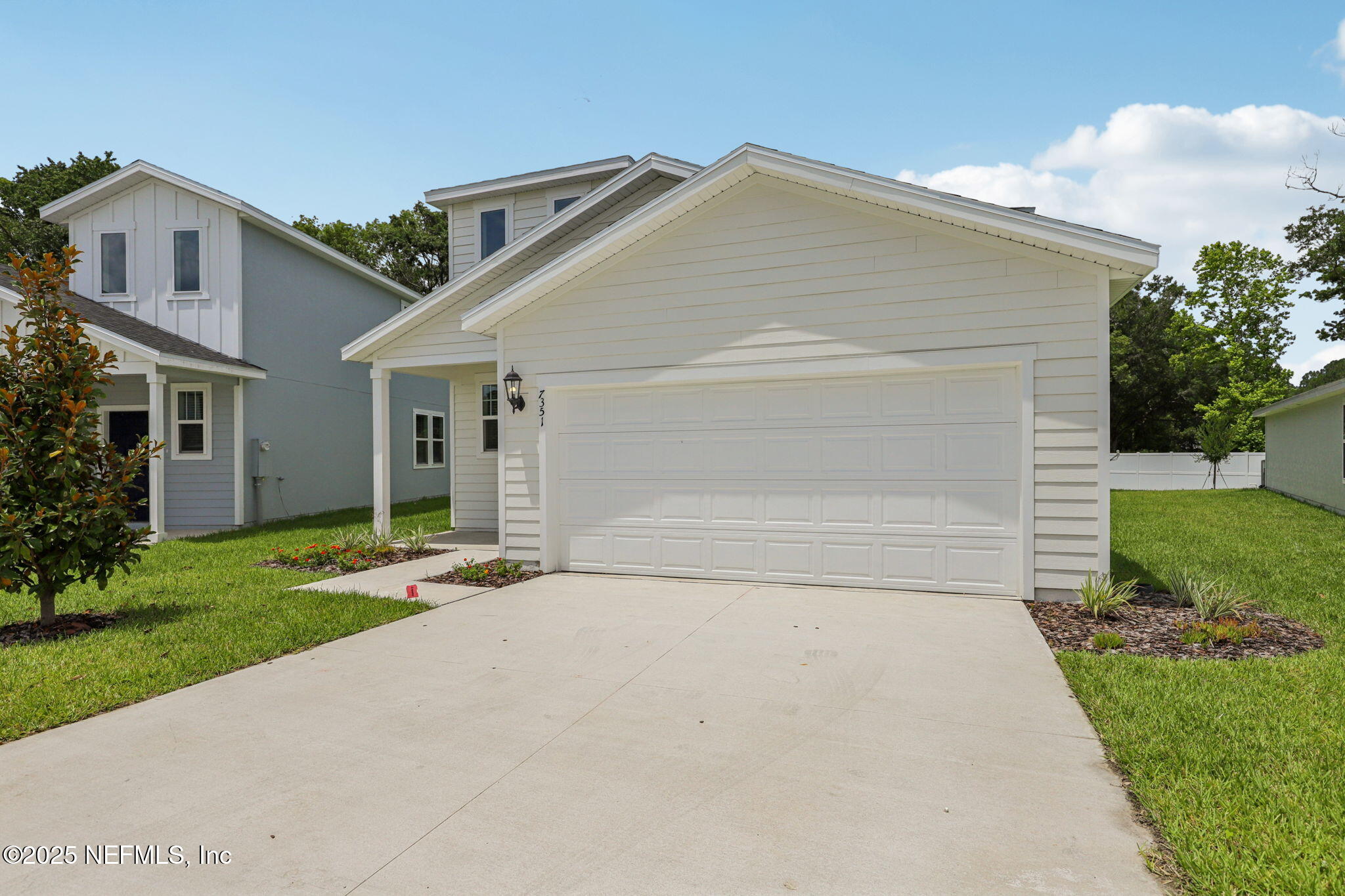 7351 QUEENSGATE Circle