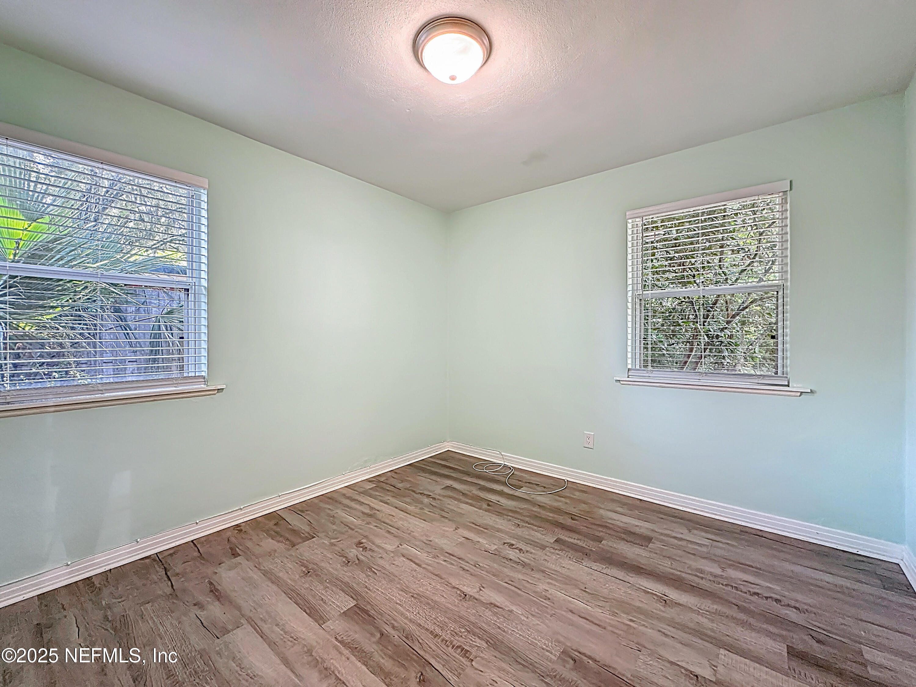 2254 LAKE LUCINA Drive