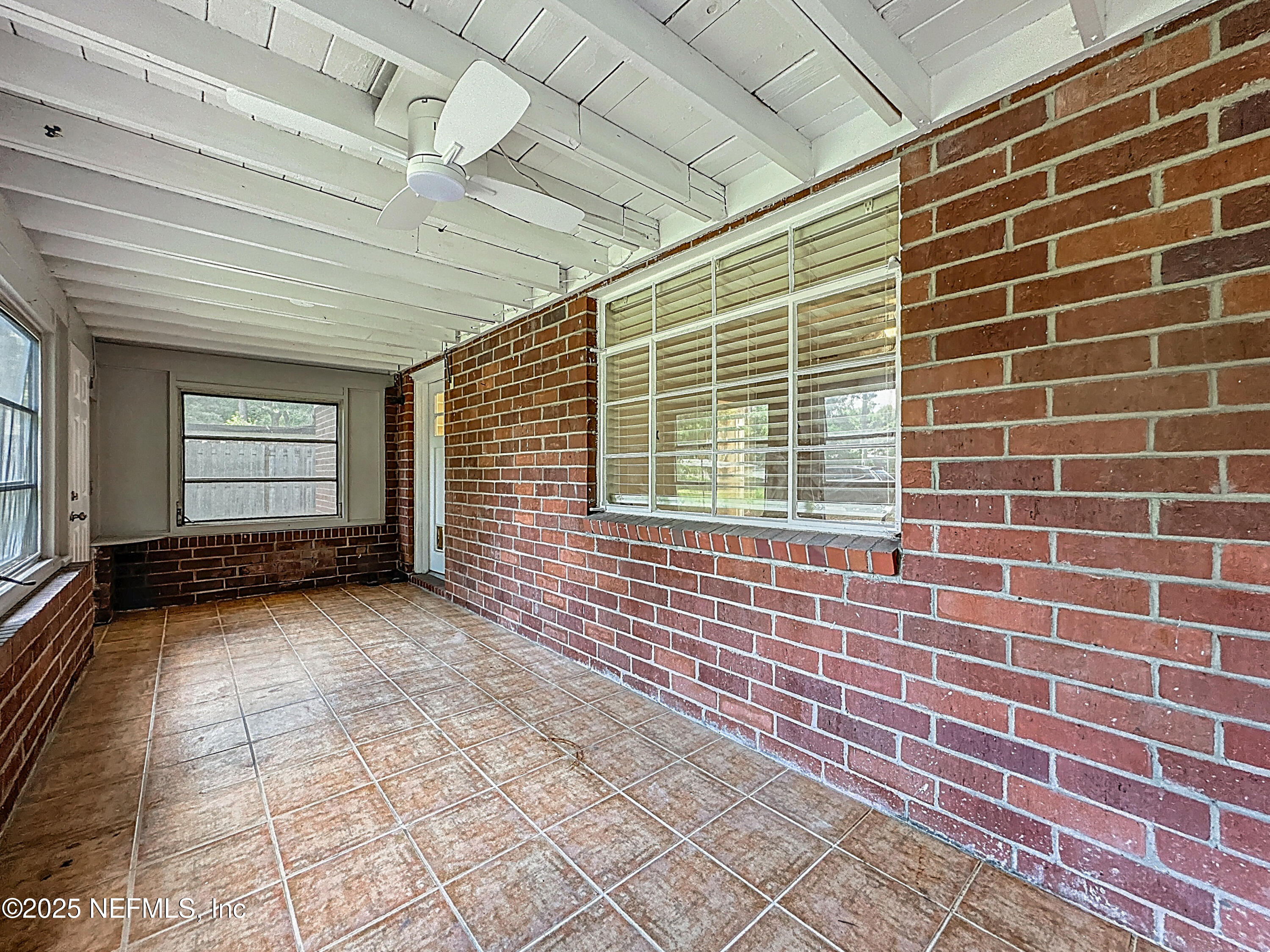 2254 LAKE LUCINA Drive