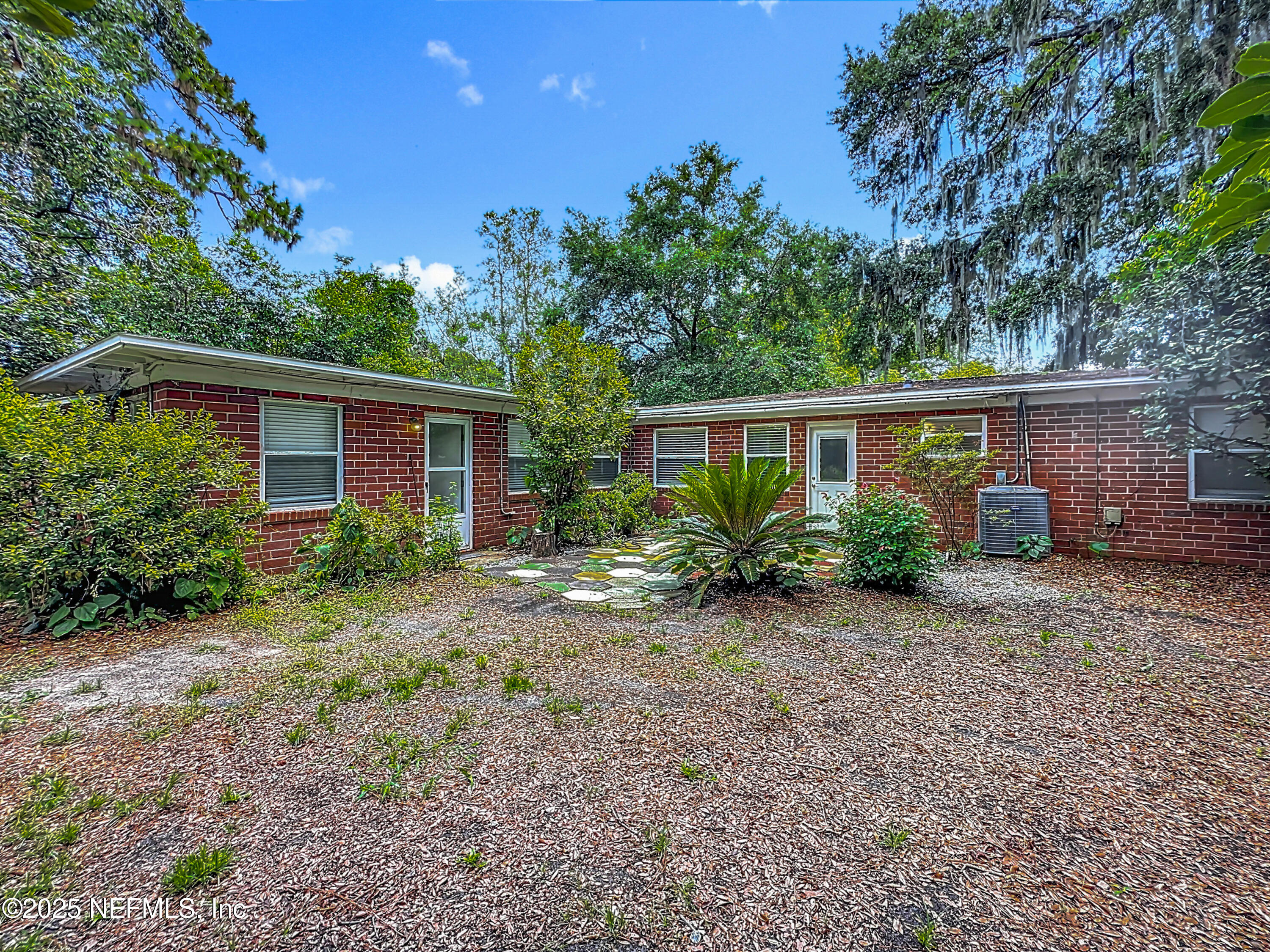 2254 LAKE LUCINA Drive