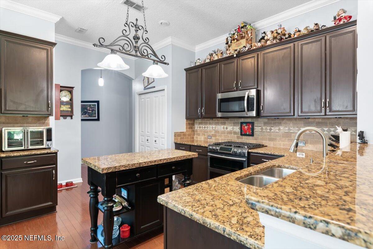 1718 PEPPER STONE Court, St. Augustine