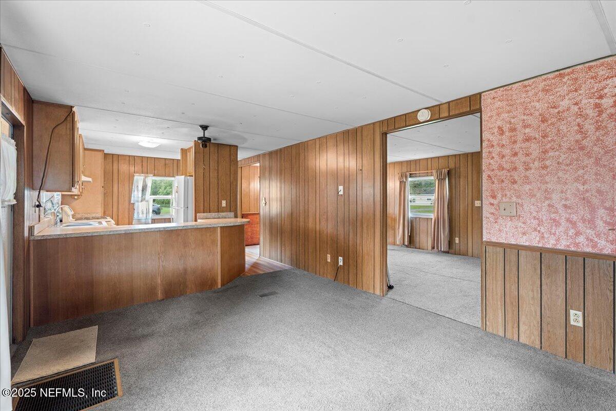1541 JONES Road