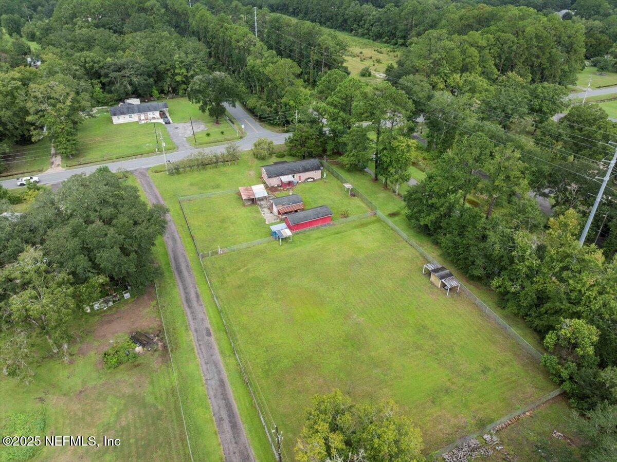 1541 JONES Road