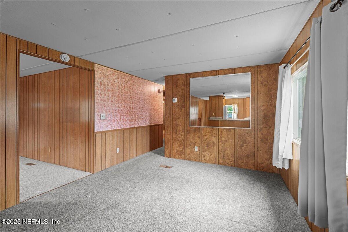 1541 JONES Road